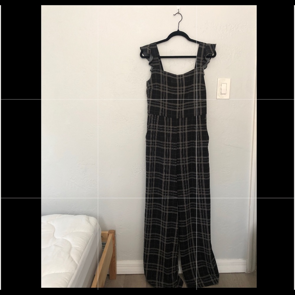 Grey Plaid Jumpsuit/Pantsuit - M
